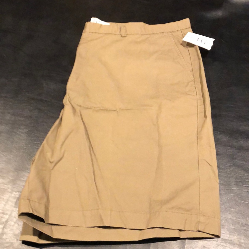 Men’s shorts with NWT size 46